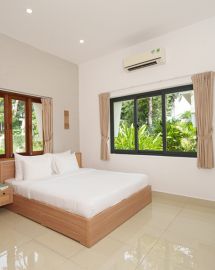 Standard Garden Room