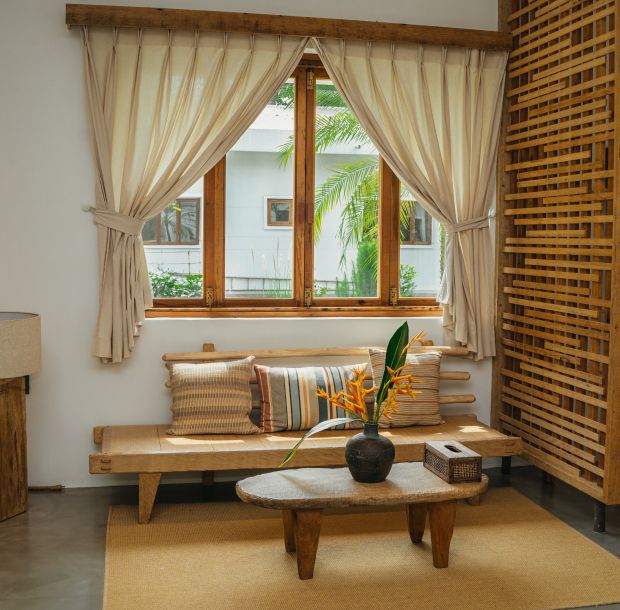 Private Garden Room